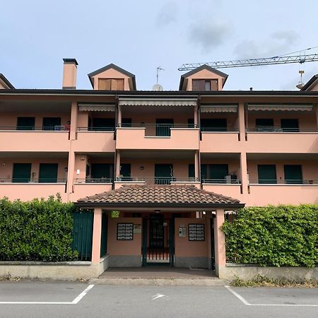Apartamento Bilocale A Lainate Lainhouse Exterior foto